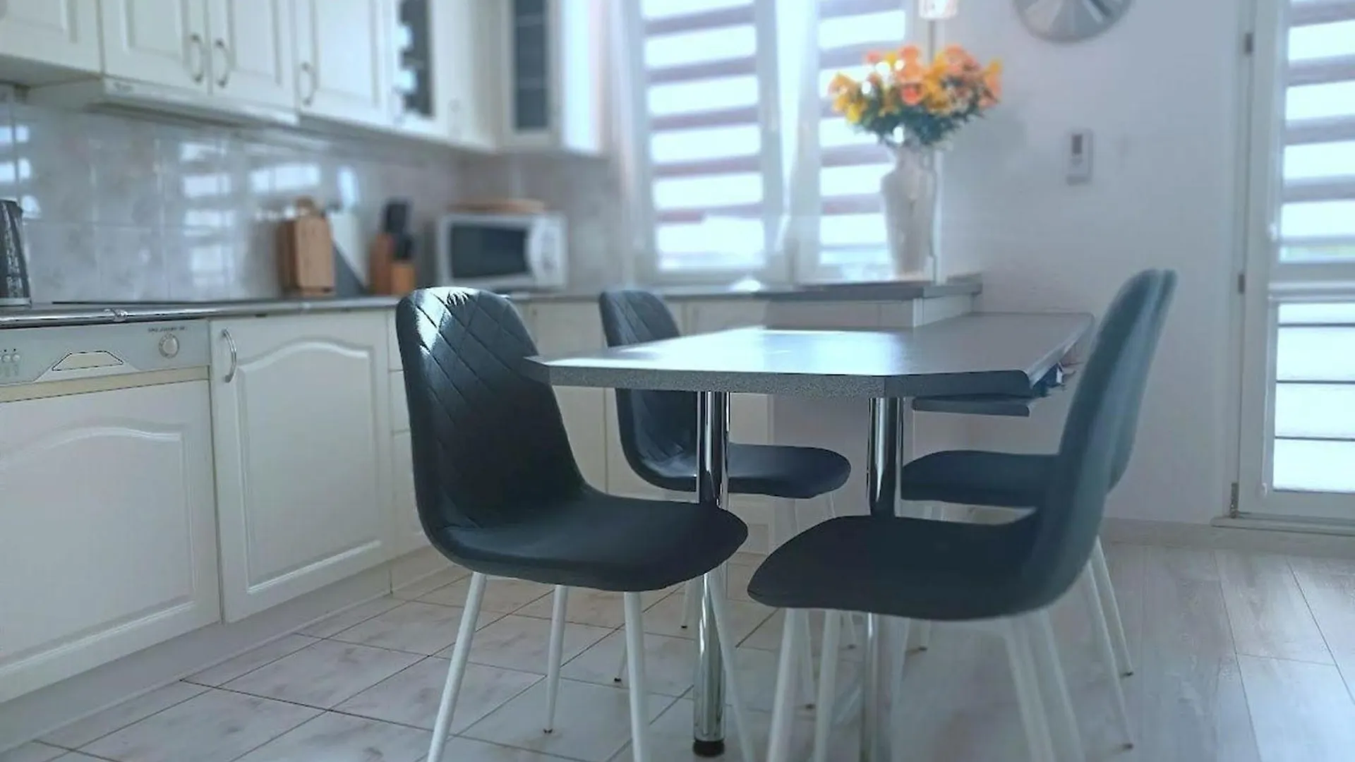 Apartment Appartement In Nowe Miasto Mit Garten Kolobrzeg